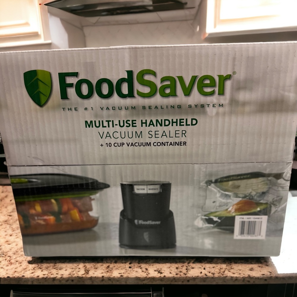 Brand New Foodsaver Multi-Use Hand-held Vacuum Sealer